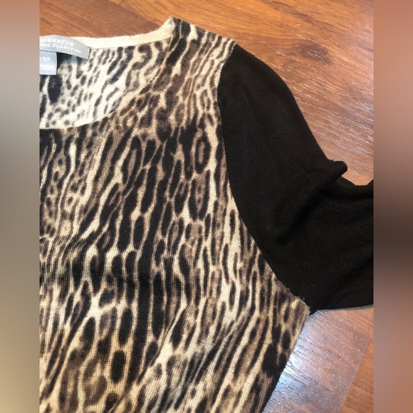 Neiman Marcus The Cashmere Collection Long Sleeve Tee. Size XS. 100% cashmere - Picture 4 of 6